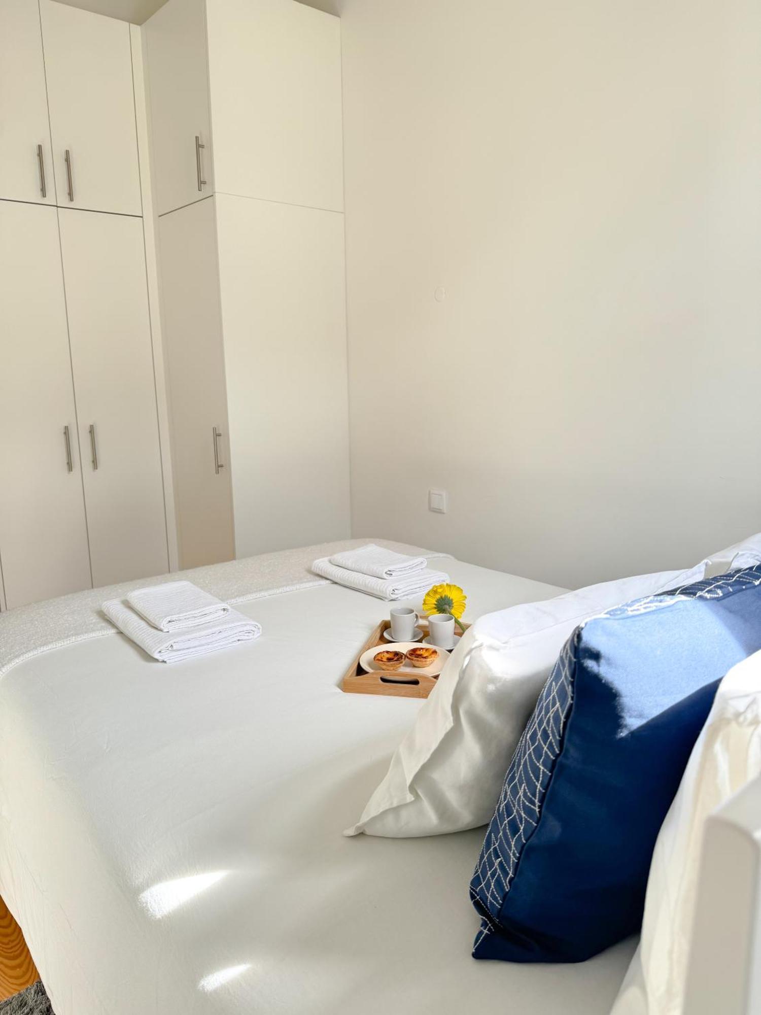 Cozy Room With Privative Bathroom On Rua Augusta Lisbon Exterior photo